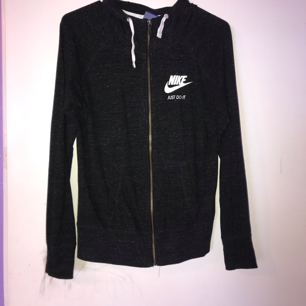 nike hoodie